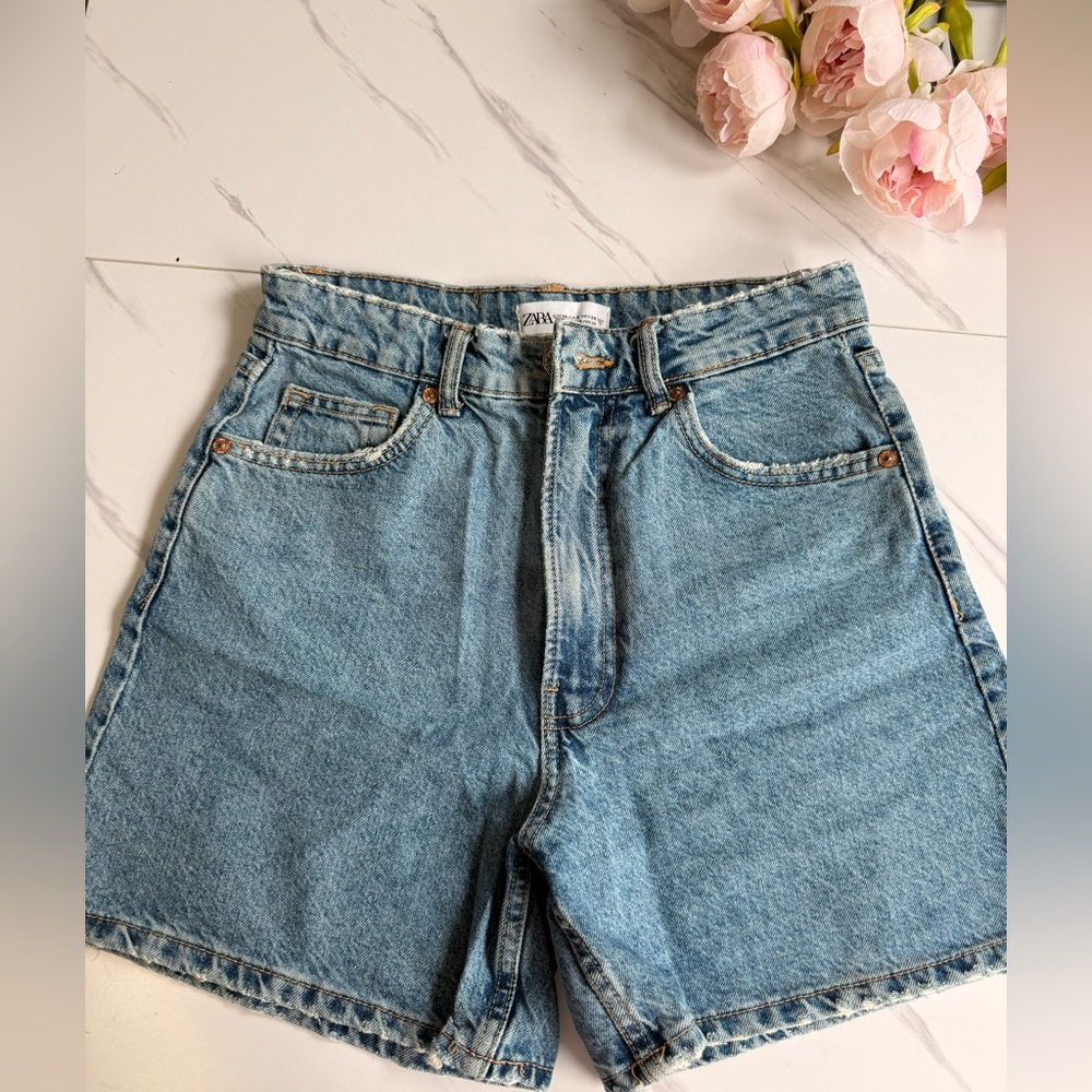 Zara Washed Blue Denim High-Rise Women's Shorts